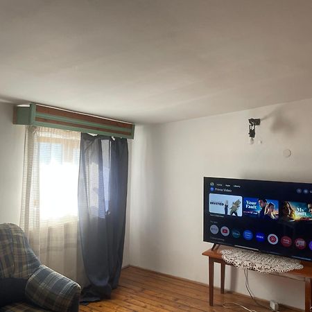 Surasul Muntelui Apartment Dragoslavele Bagian luar foto